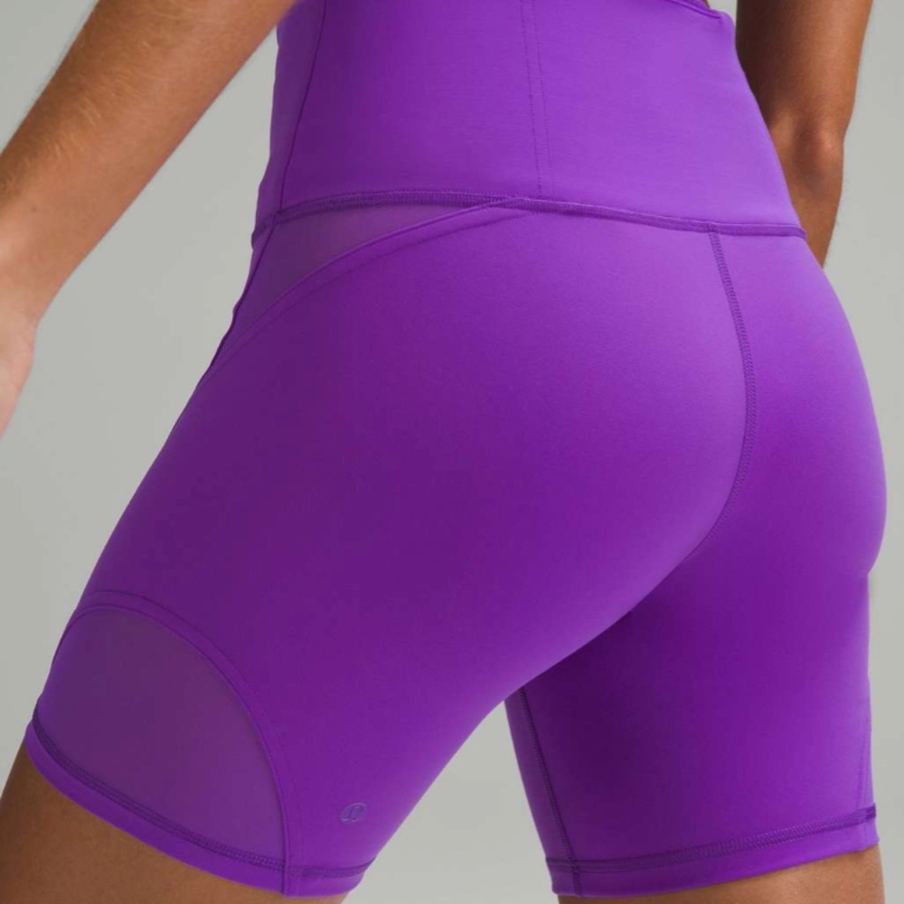 Lululemon Wunder Train Mesh Panel High-Rise Short 6"